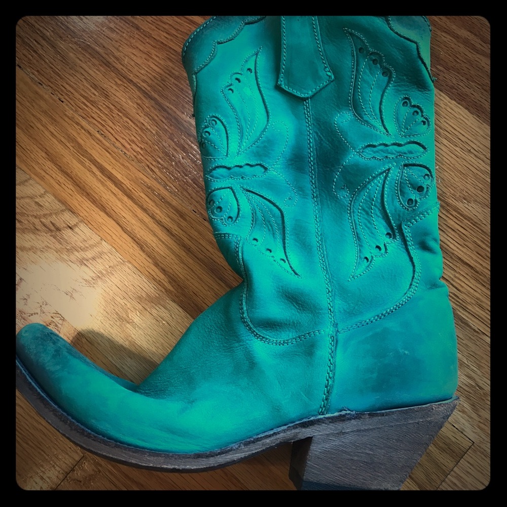 Cowboy boots